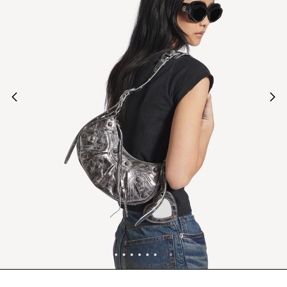 BALENCIAGA WOMEN'S LE CAGOLE SHOULDER BAG XS IN SILVER - AUTHENTIC - Picture 14 of 14